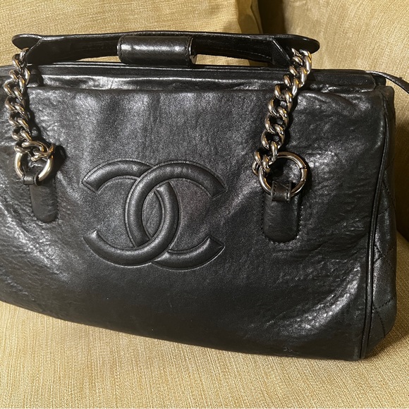Chanel Perfect Day Tote Black Leather - Picture 16 of 16